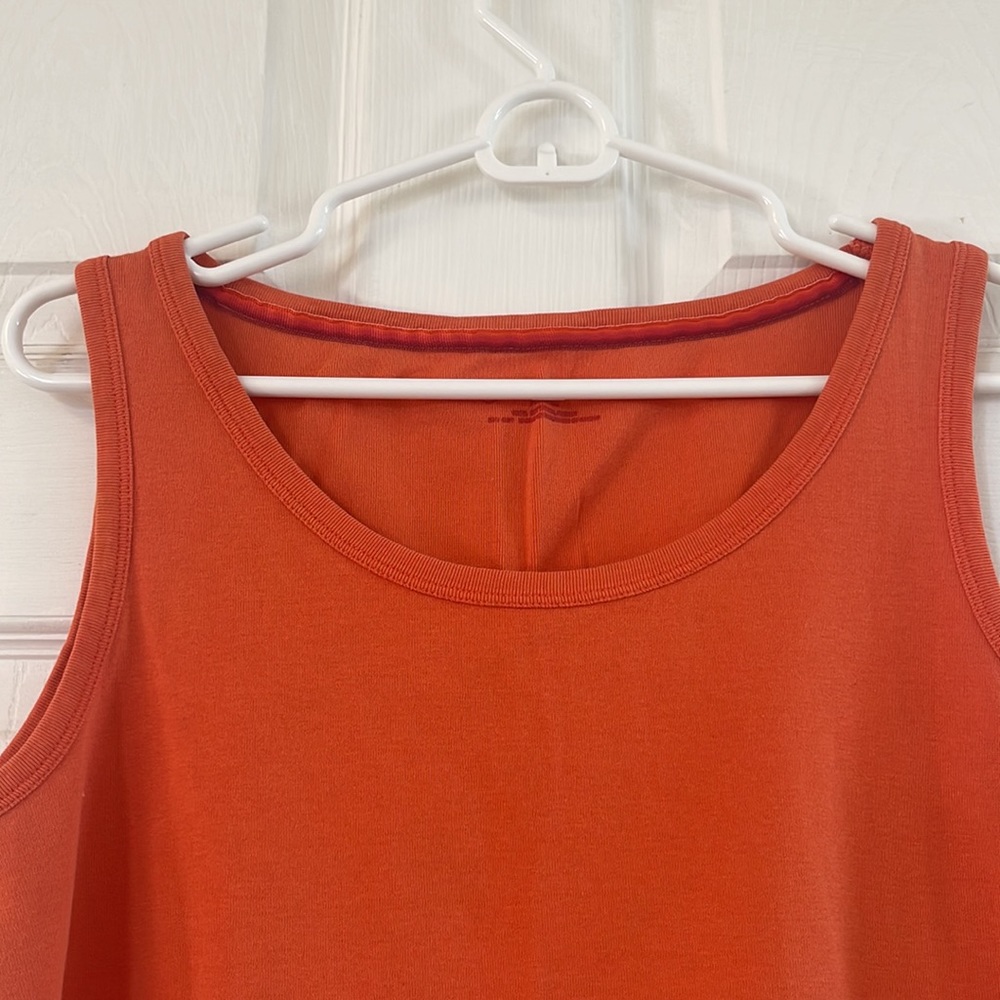 Orange tank top - Picture 2 of 4